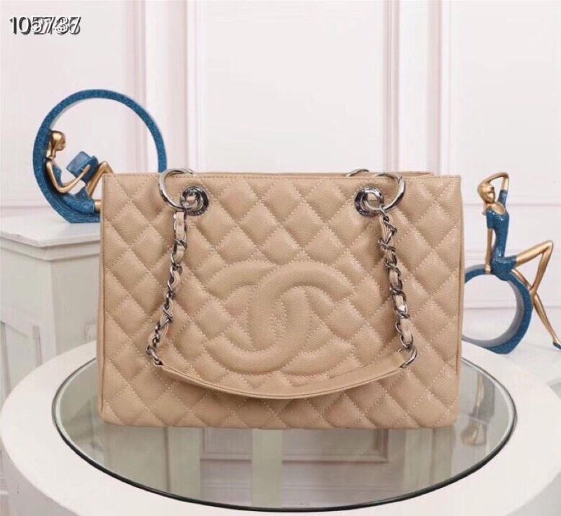 Ch**el shopping bags